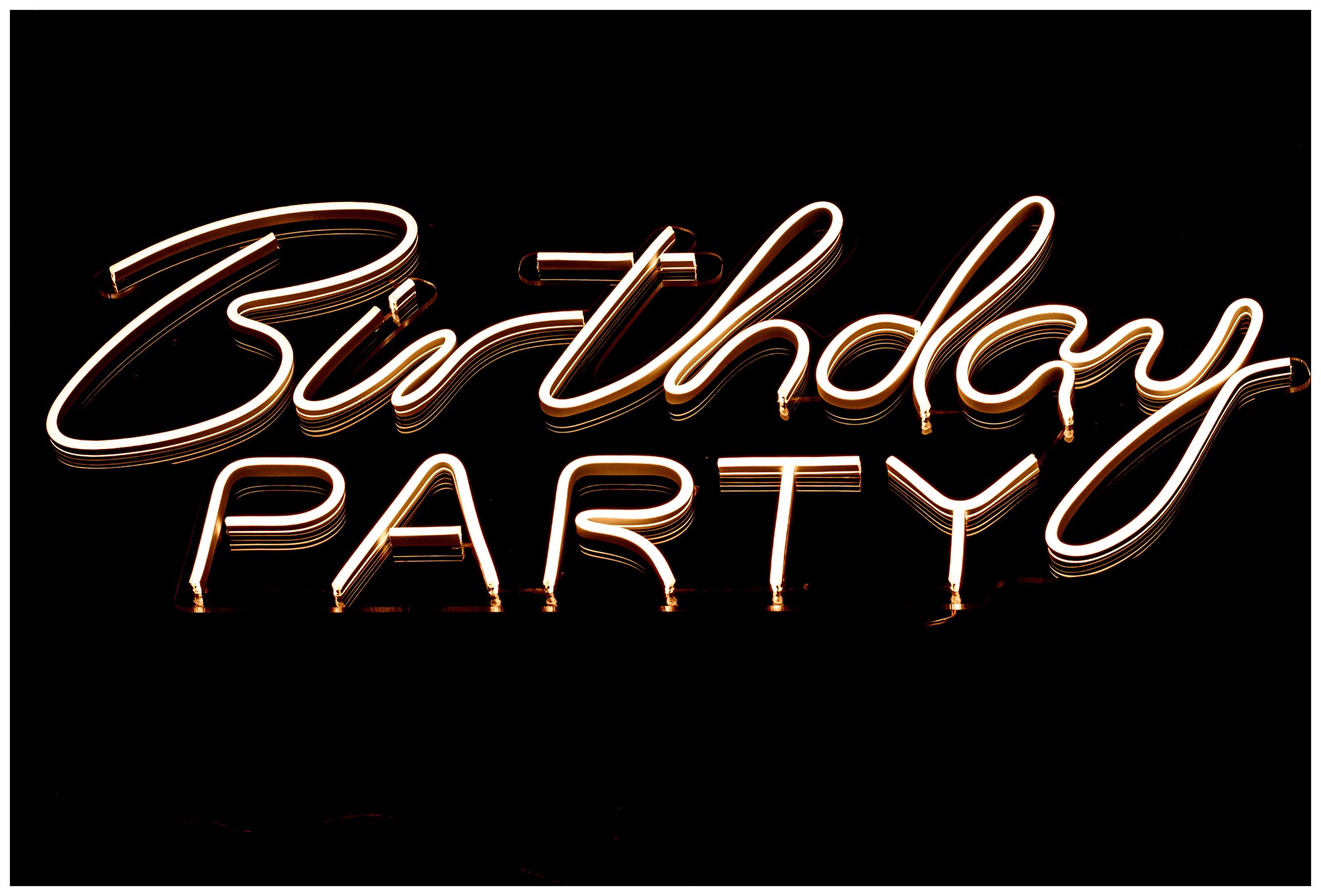 Вывеска неоновая «Birthday PARTY» ТЁПЛАЯ