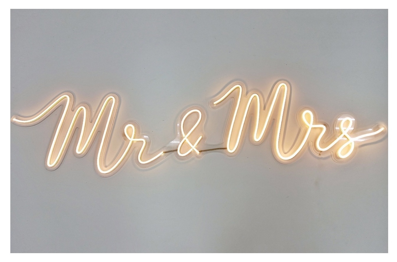 Вывеска неоновая «Mr & Mrs» ТЁПЛАЯ