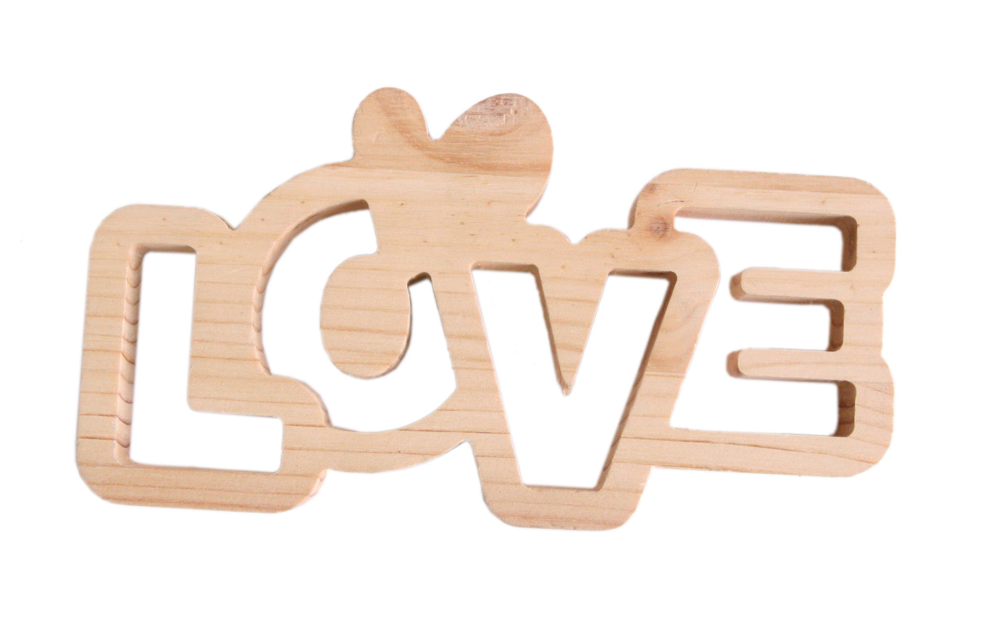 Надпись «LOVE» с сердцем
