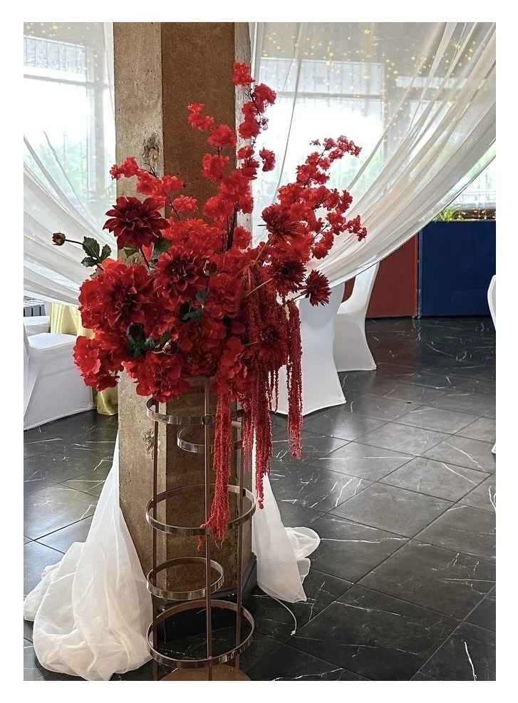 Гербера искусственная красная