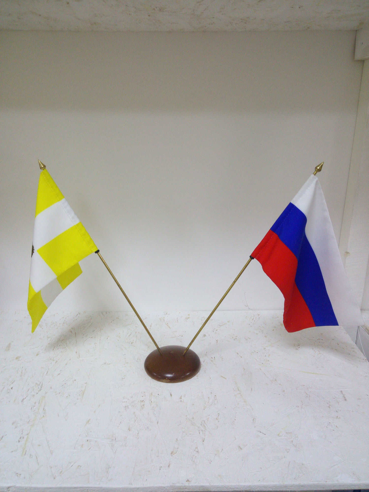 Флаги РФ и СК настольные
