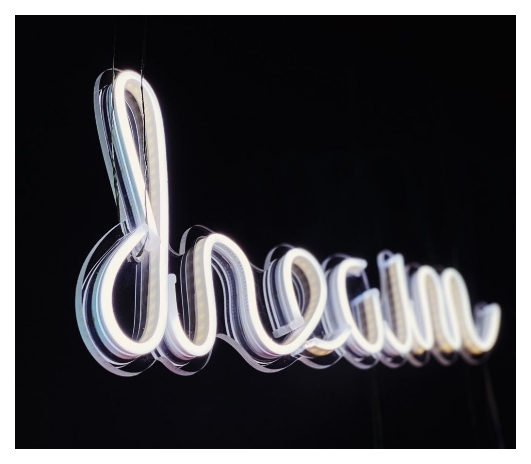Вывеска Неоновая "dream”