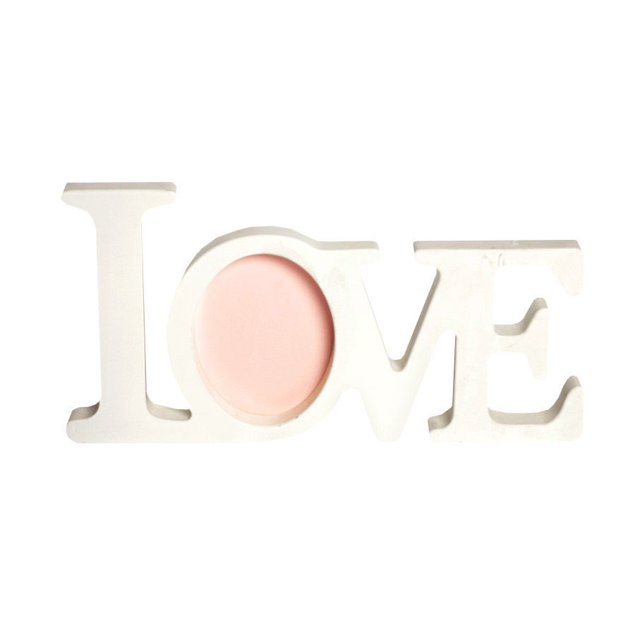 Надпись «Love»