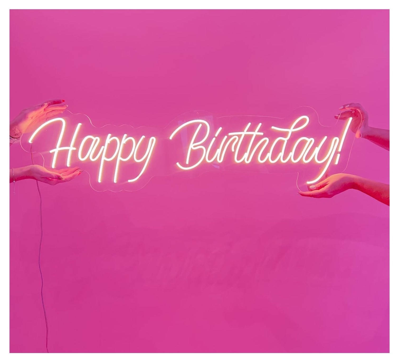 Неон Happy birthday теплый