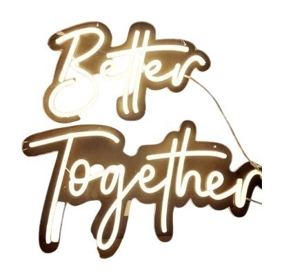 Аренда неоновая вывеска"Вetter together".