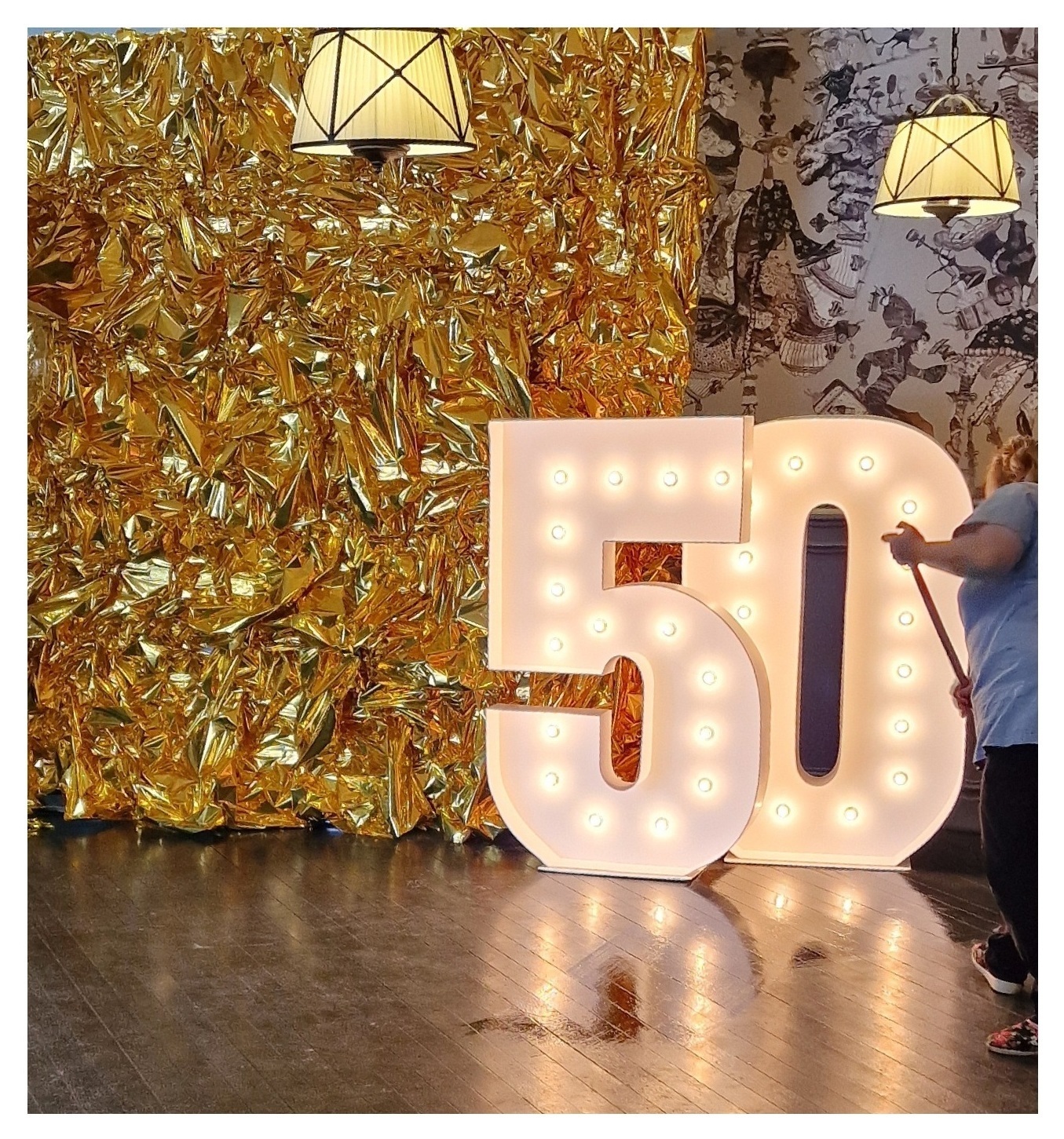 Цифры "50"