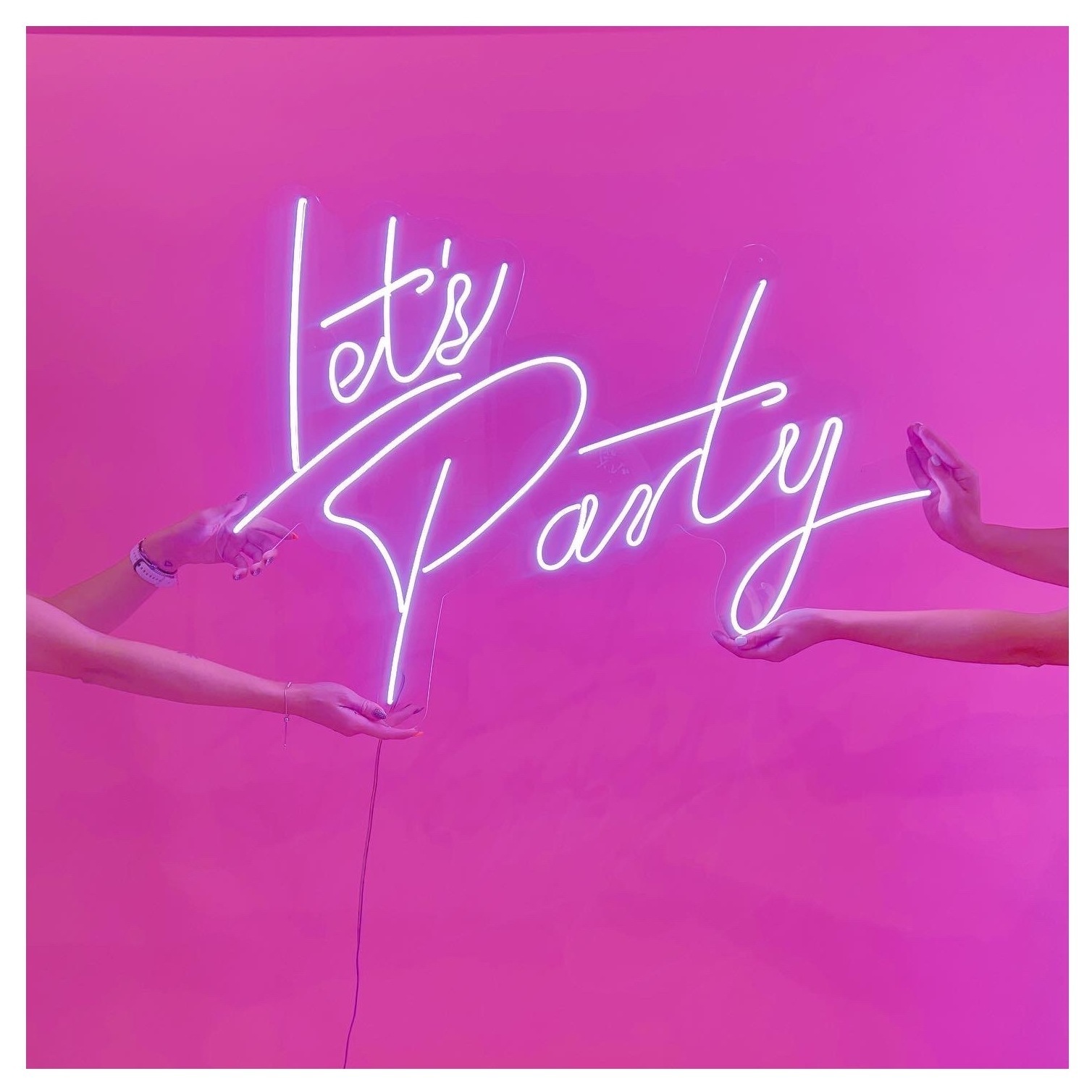 Неон Lets party