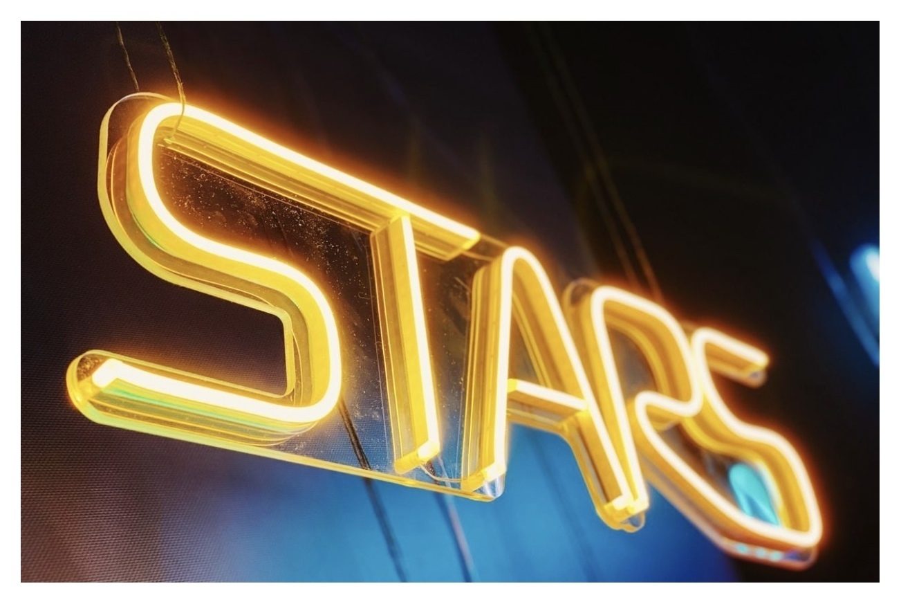 Вывеска Неоновая "STARS”