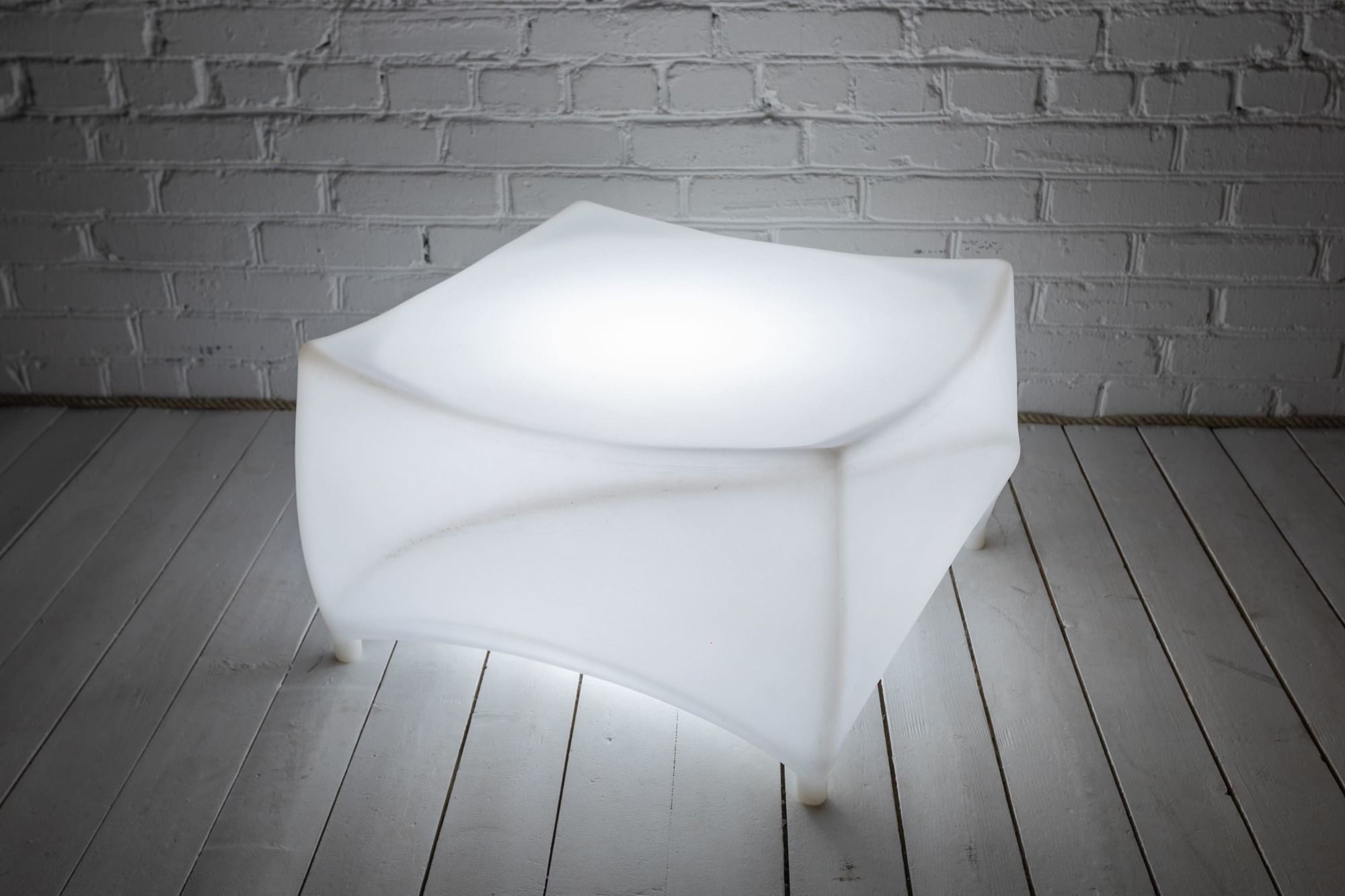 Светящийся LED RGB кофейный столик Orchid