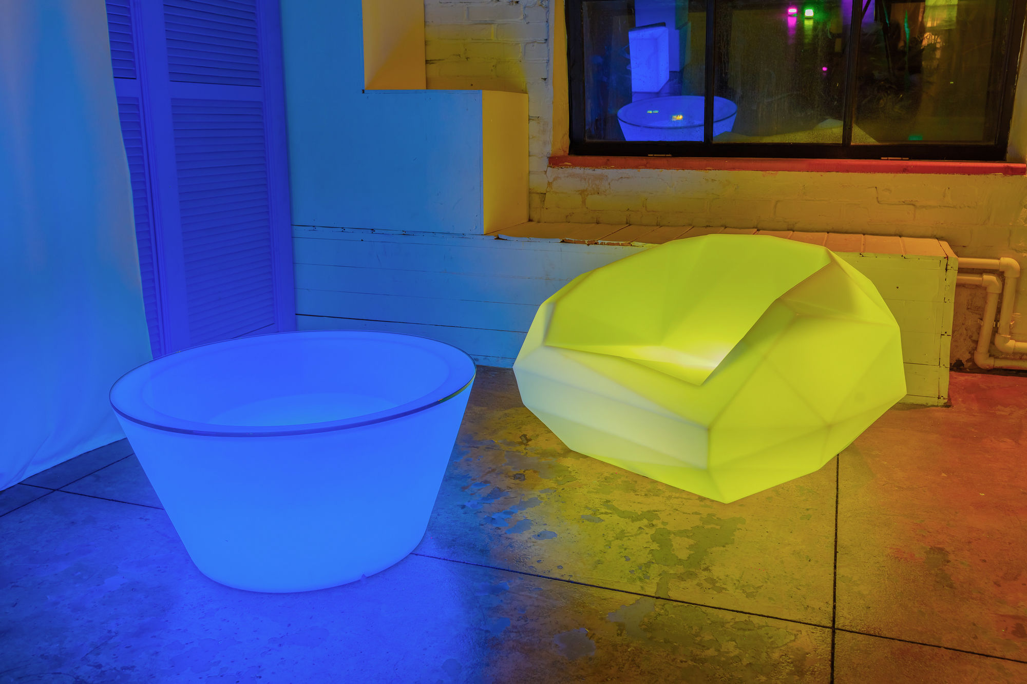 Светящийся LED RGB кофейный стол Round 80