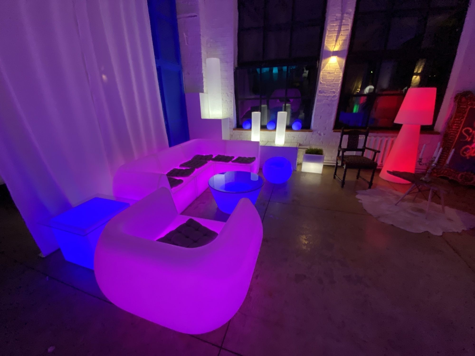 Светящийся LED RGB кофейный стол Round 80