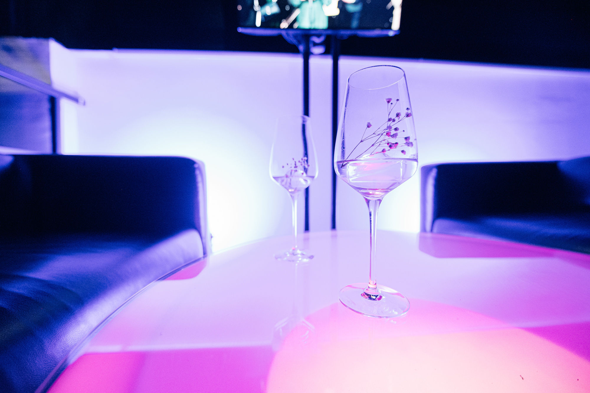 Светящийся LED RGB кофейный стол Round 80