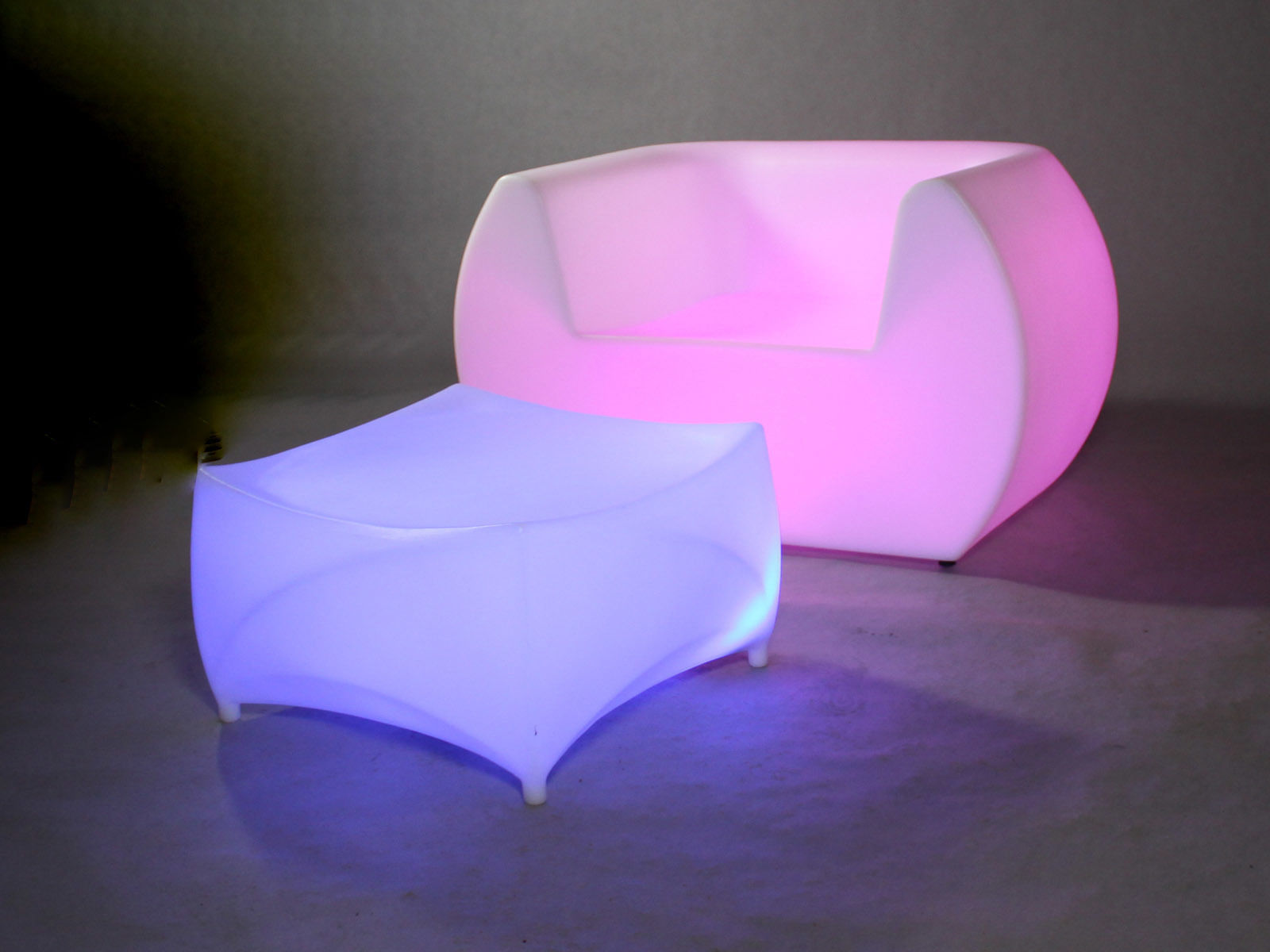 Светящееся LED RGB кресло BRO