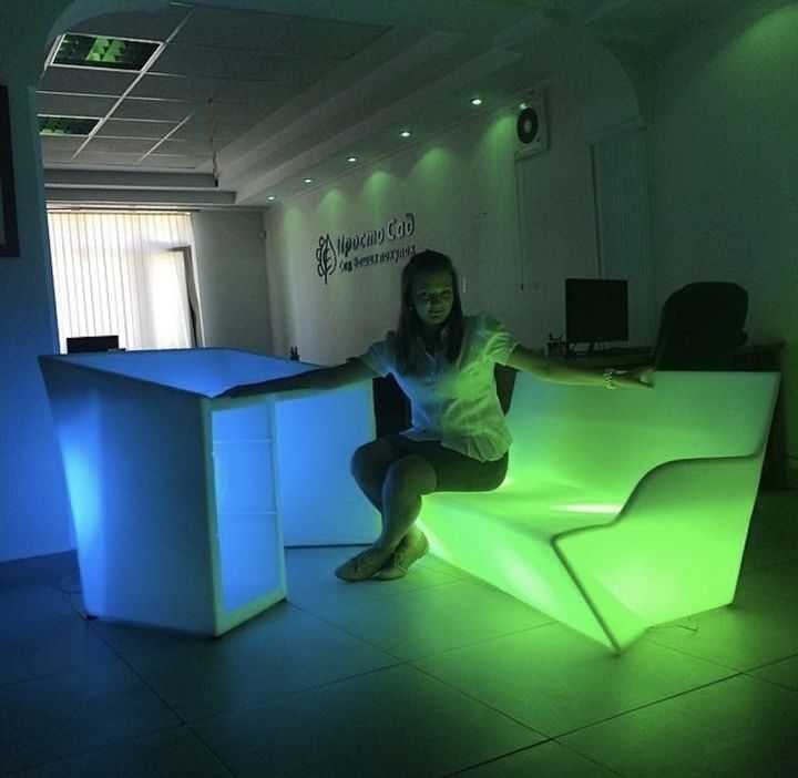 Светящийся LED RGB диван Kami Yon