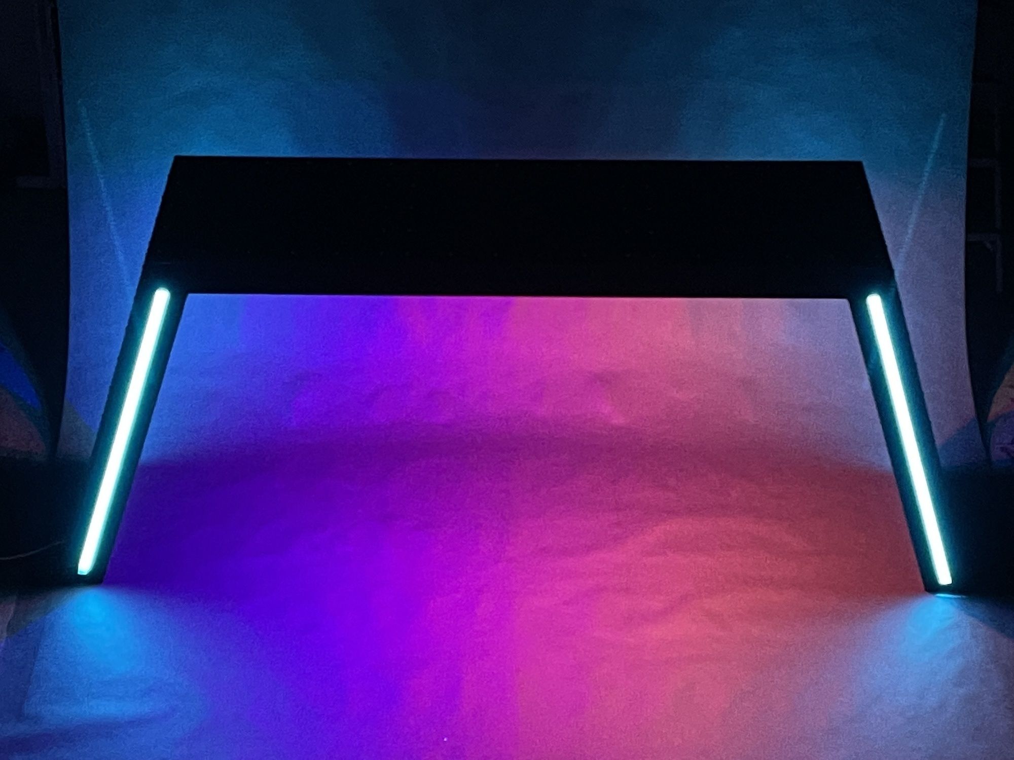 Стойка для диджея/ресепшн