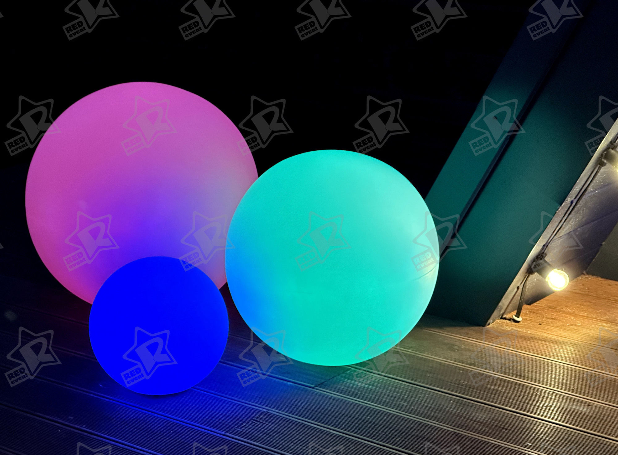 Светящийся LED RGB шар 30 см
