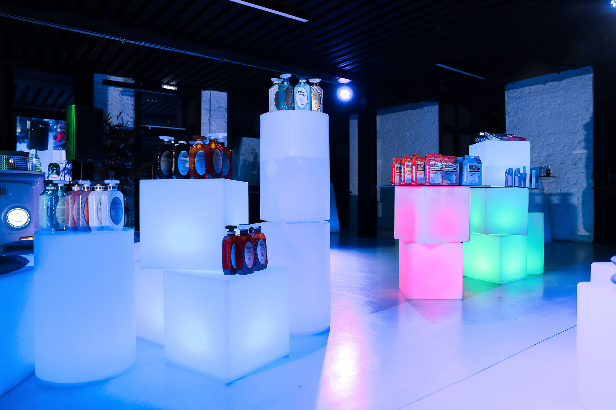 Светящийся LED RGB Цилиндр 60х40 см