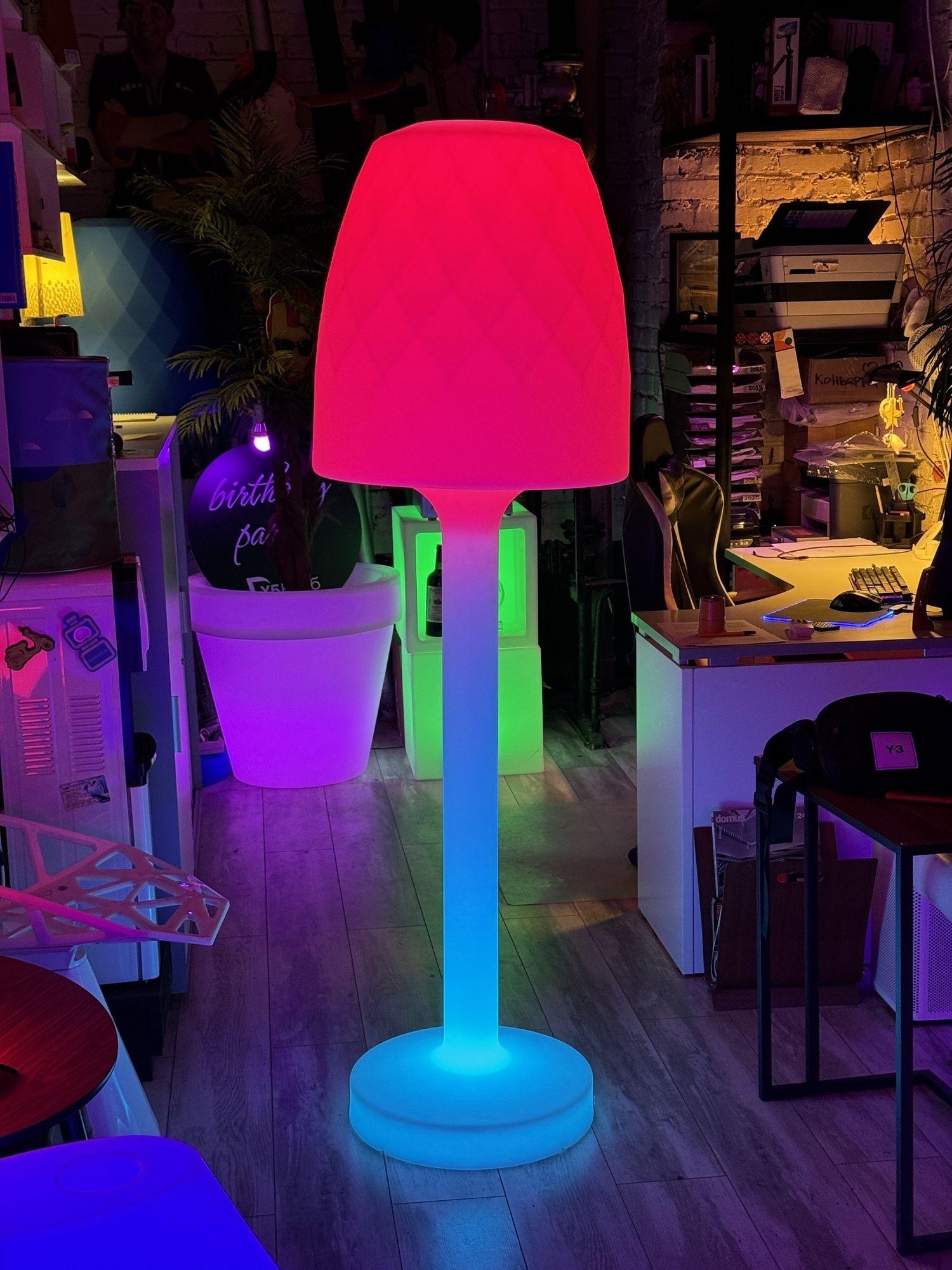 Светящийся LED RGB Торшер Wonder