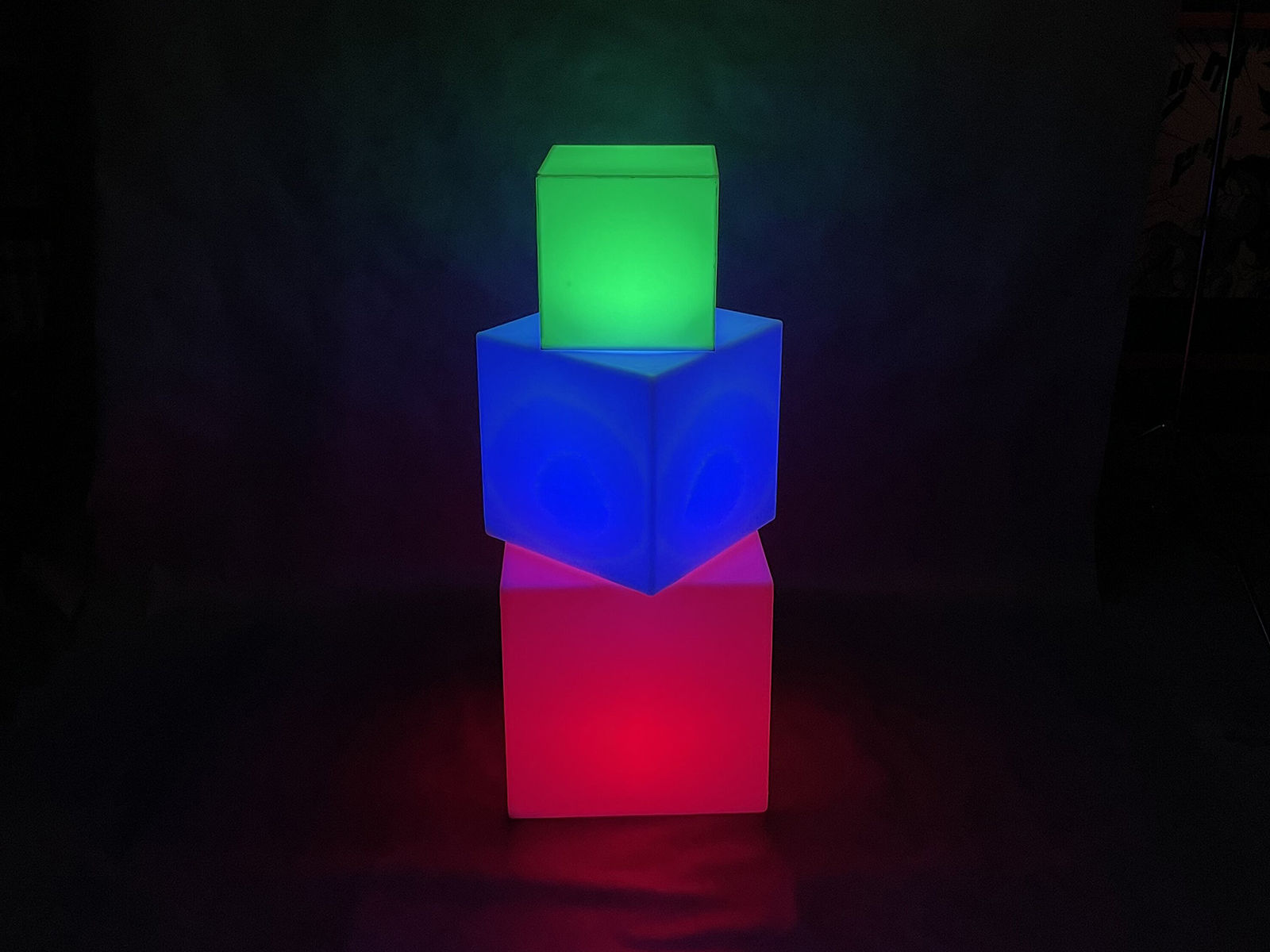 Светящийся LED RGB Куб 40 см