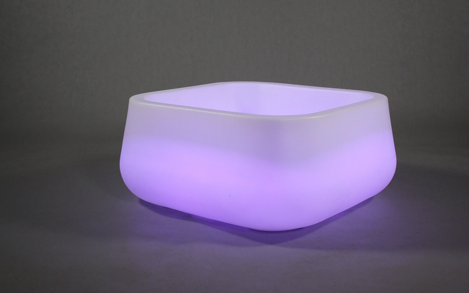 Светящаяся LED RGB ёмкость для льда