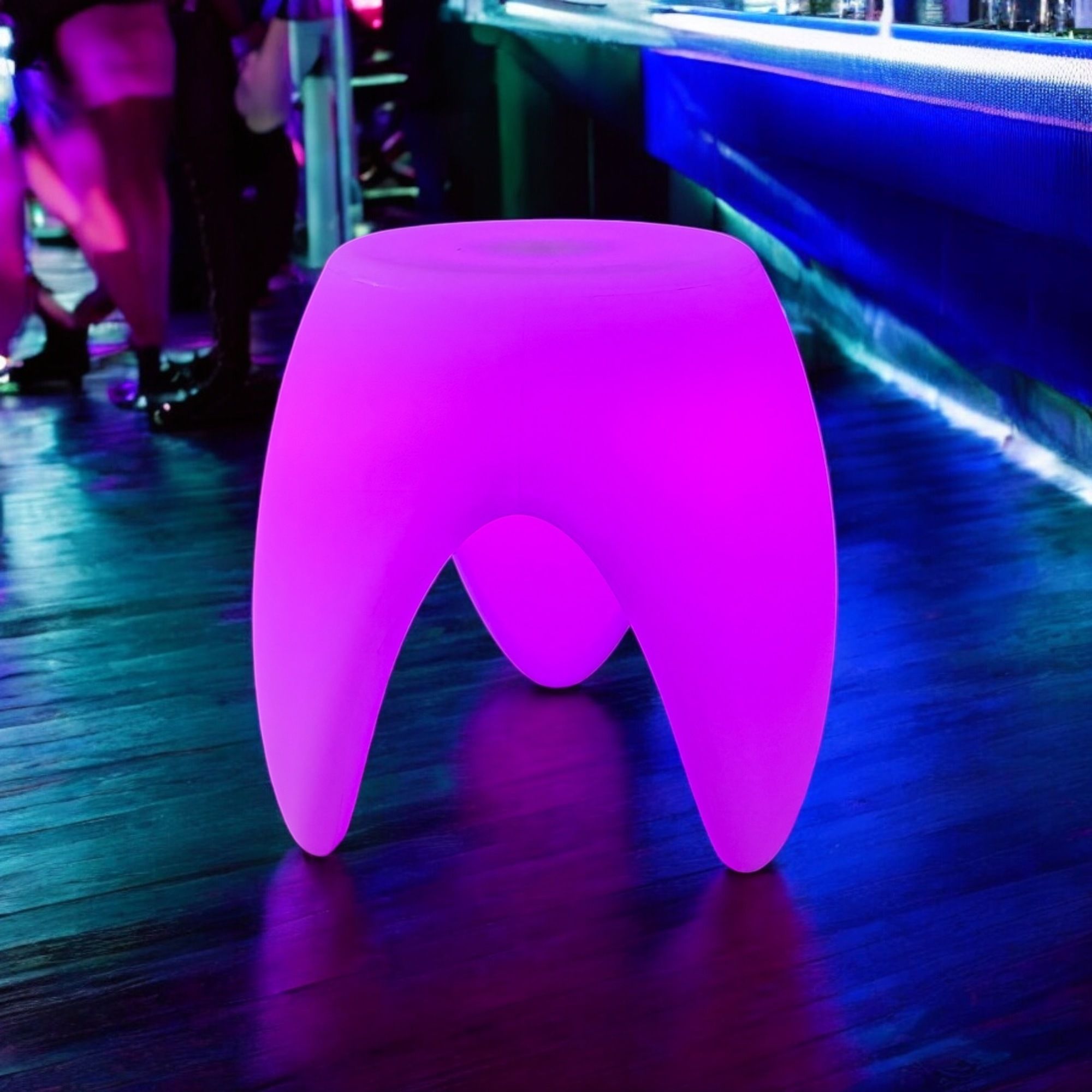 Светящийся кофейный LED RGB столик Tet