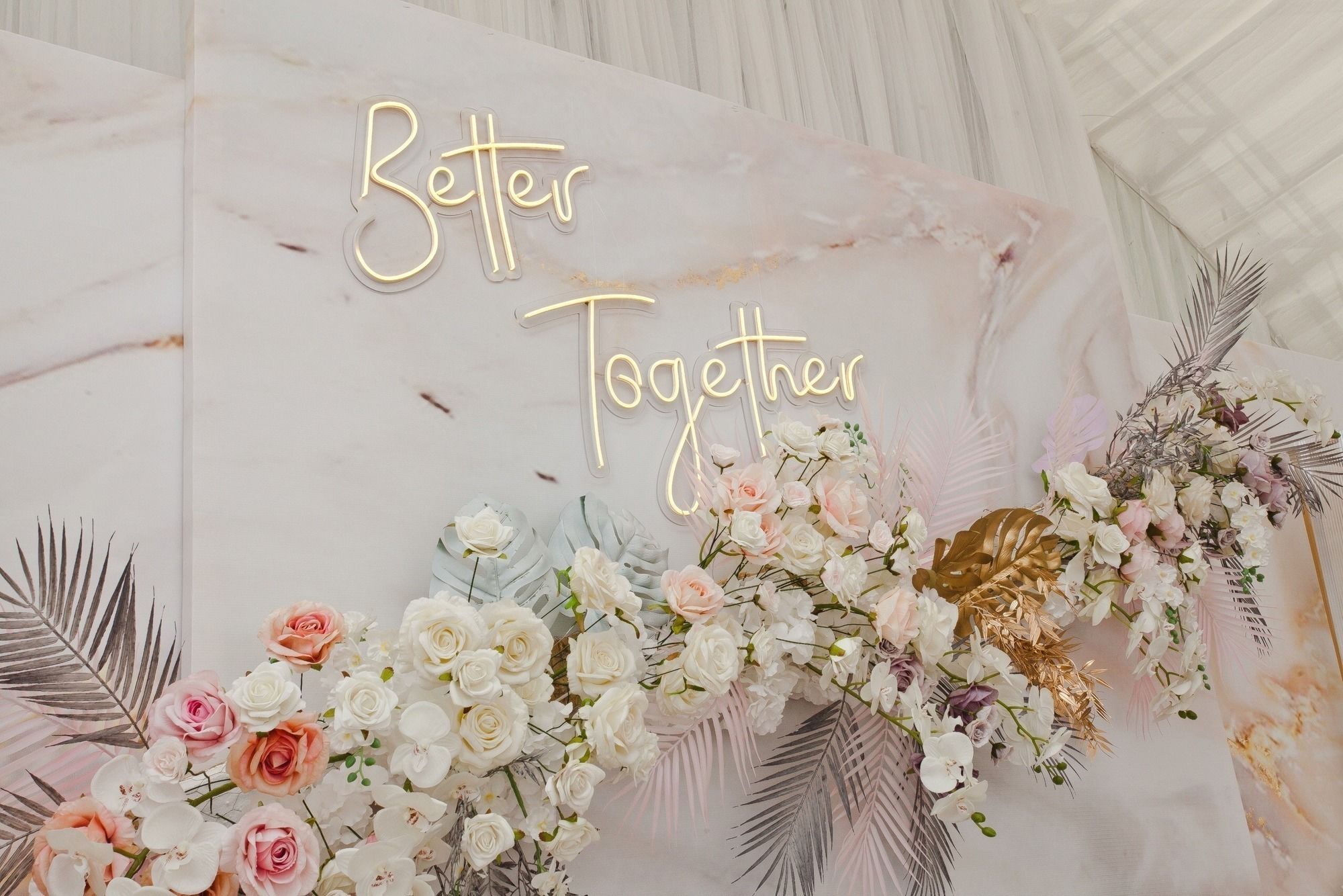 Вывеска неоновая «Better together» ТЁПЛАЯ