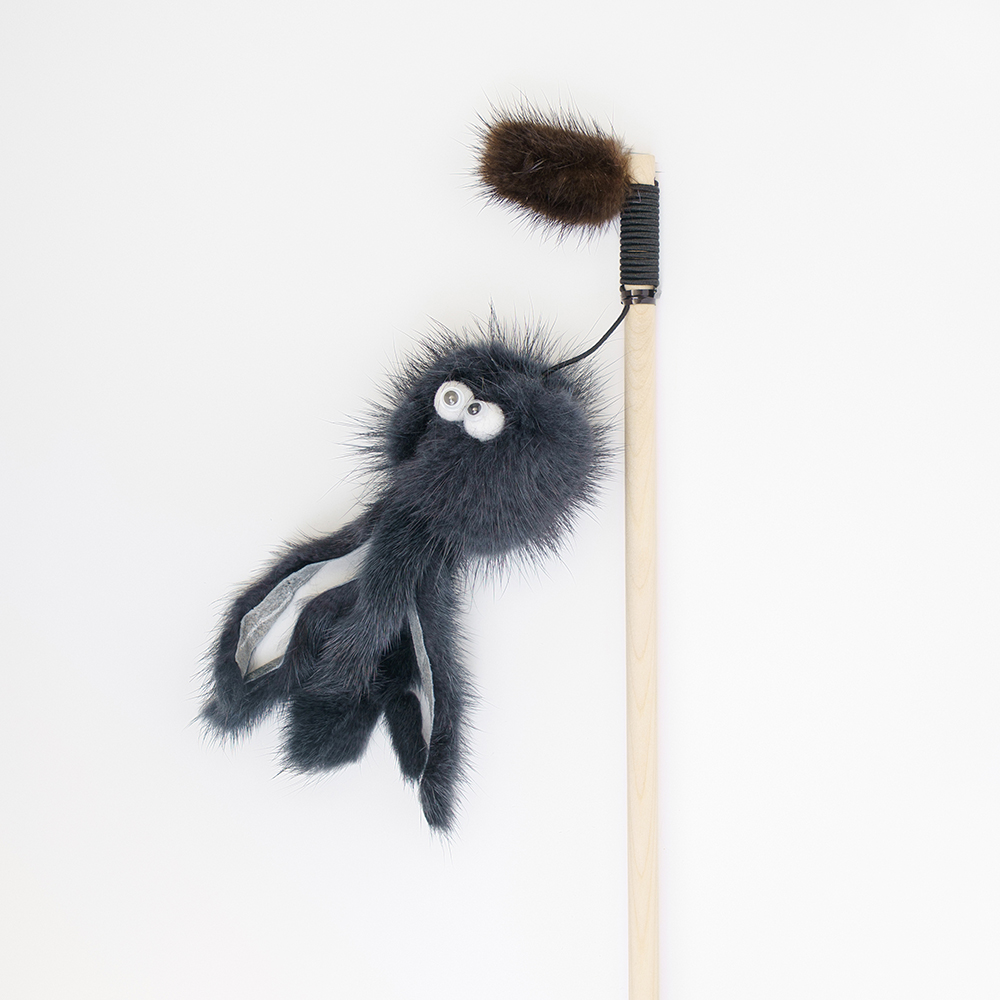 

Pet hobby Игрушка-дразнилка из натуральной норки для кошек Осьминог, игрушка 13 см, палка 50 см, общая длина 80 см, Разноцветный