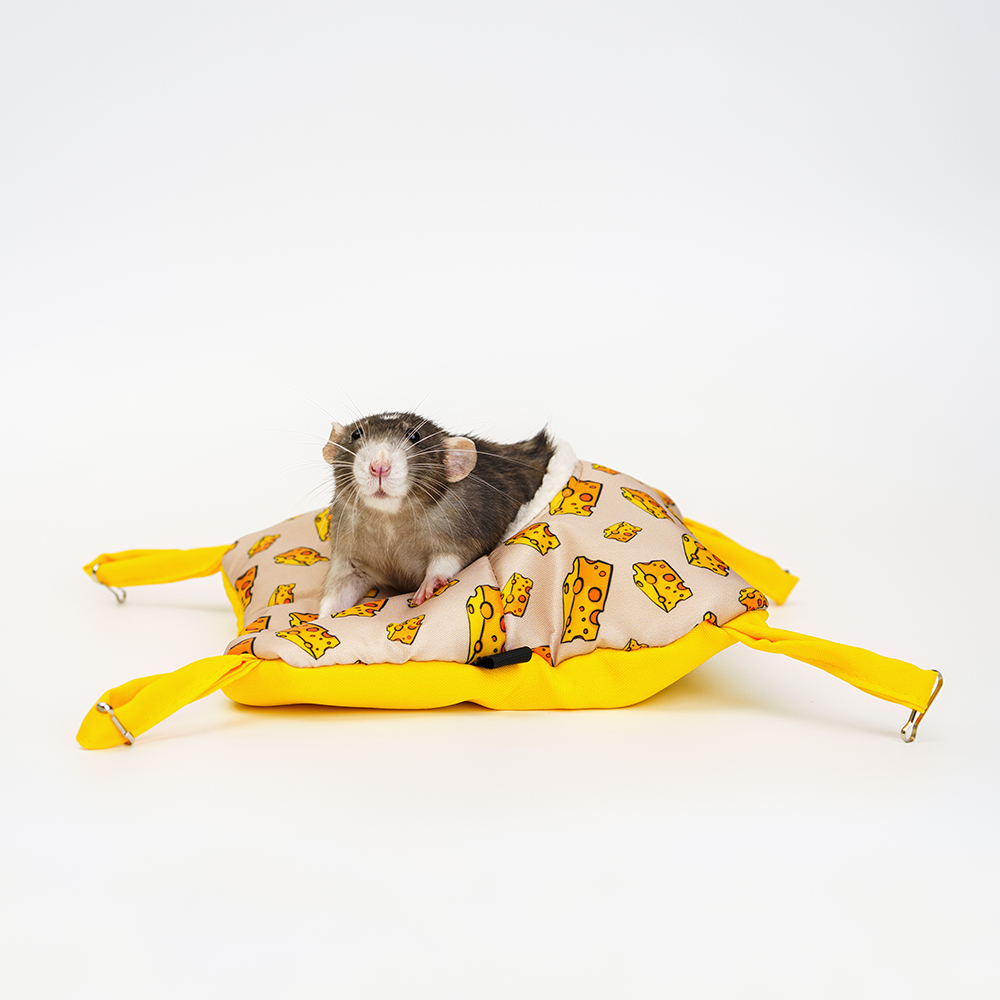 

Petmax Лежанка-гамак для грызунов Конверт с круглым входом, 18х18 см, Разноцветный