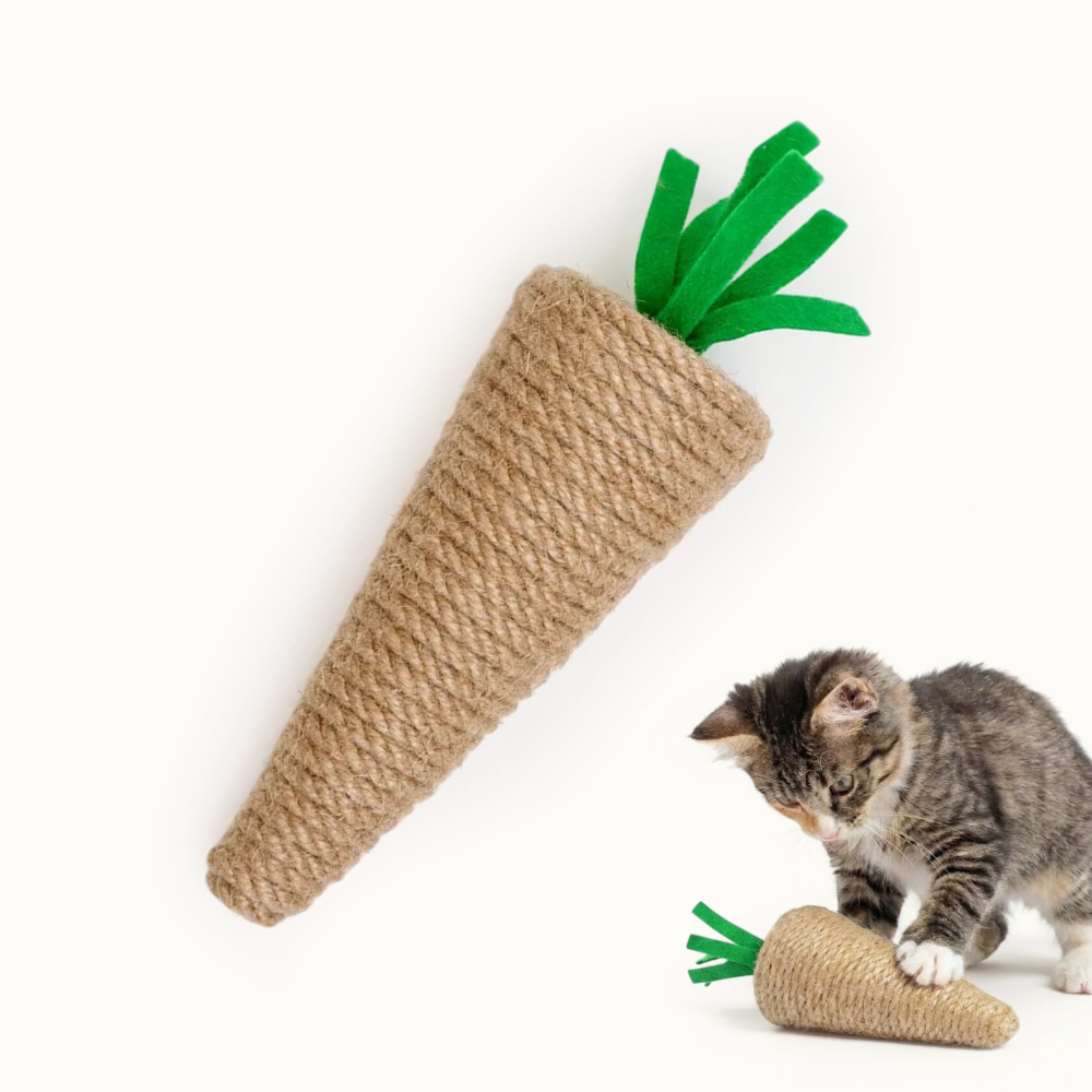 Pet hobby Игрушка-когтеточка для кошек Морковка, 16х6,5 см