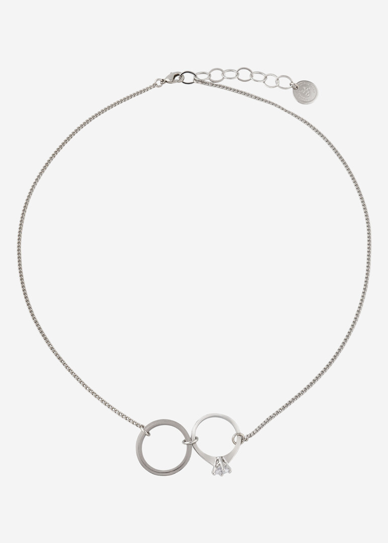 Серебристое колье с кольцами и кристаллами Rings
