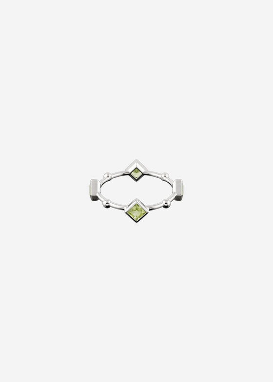 Тонкие кольца Wisteria Gems Тонкое кольцо из серебра с хризолитом
