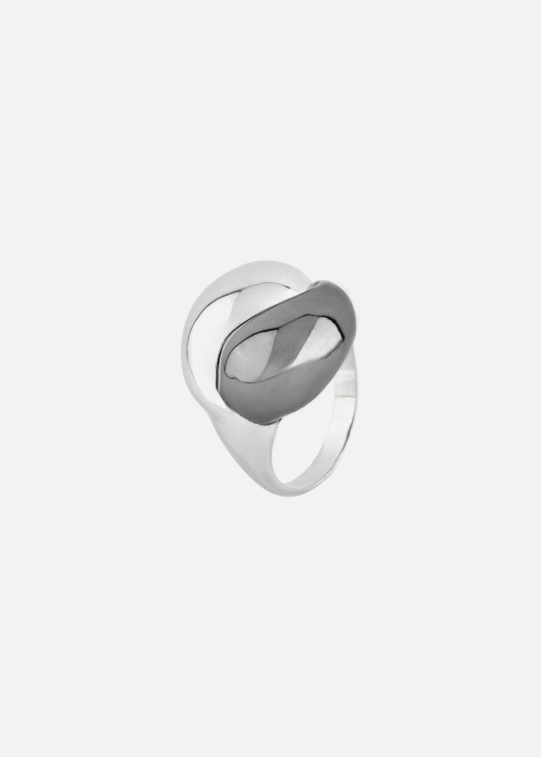 Yin Yang silver ring with black rhodium