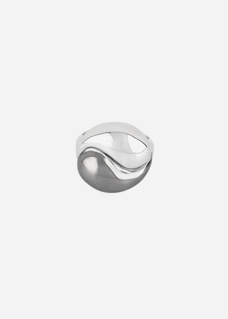 Yin Yang silver ring with black rhodium