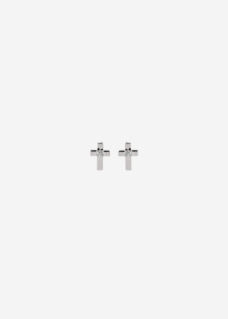 White gold stud earrings with diamonds.