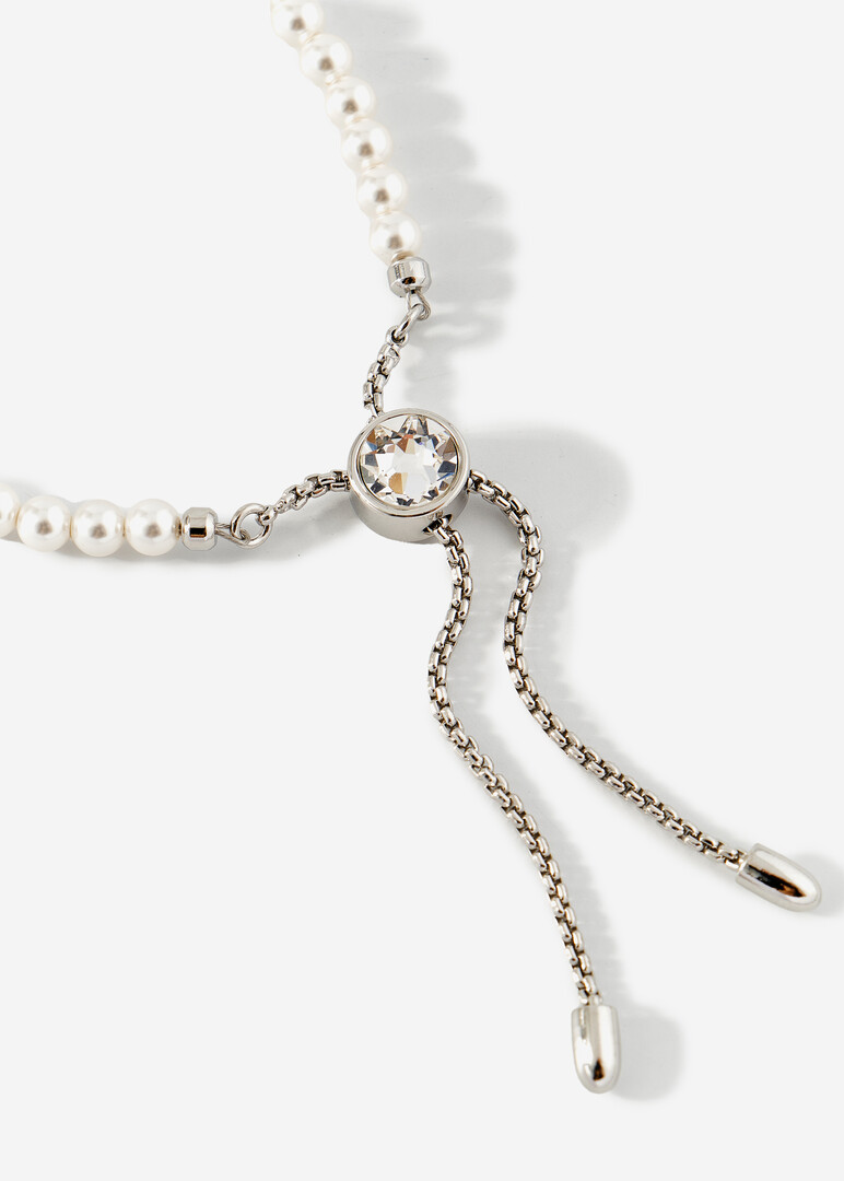 Pearl bead bracelet with pendants