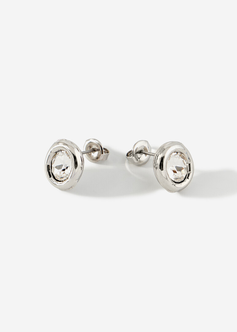 Poussettes with oval crystals