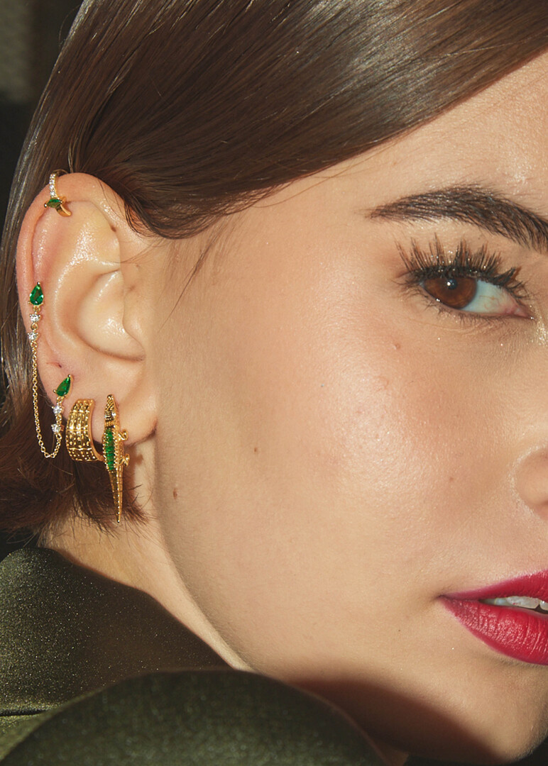 gold-plated sterling silver alligator mono-earring