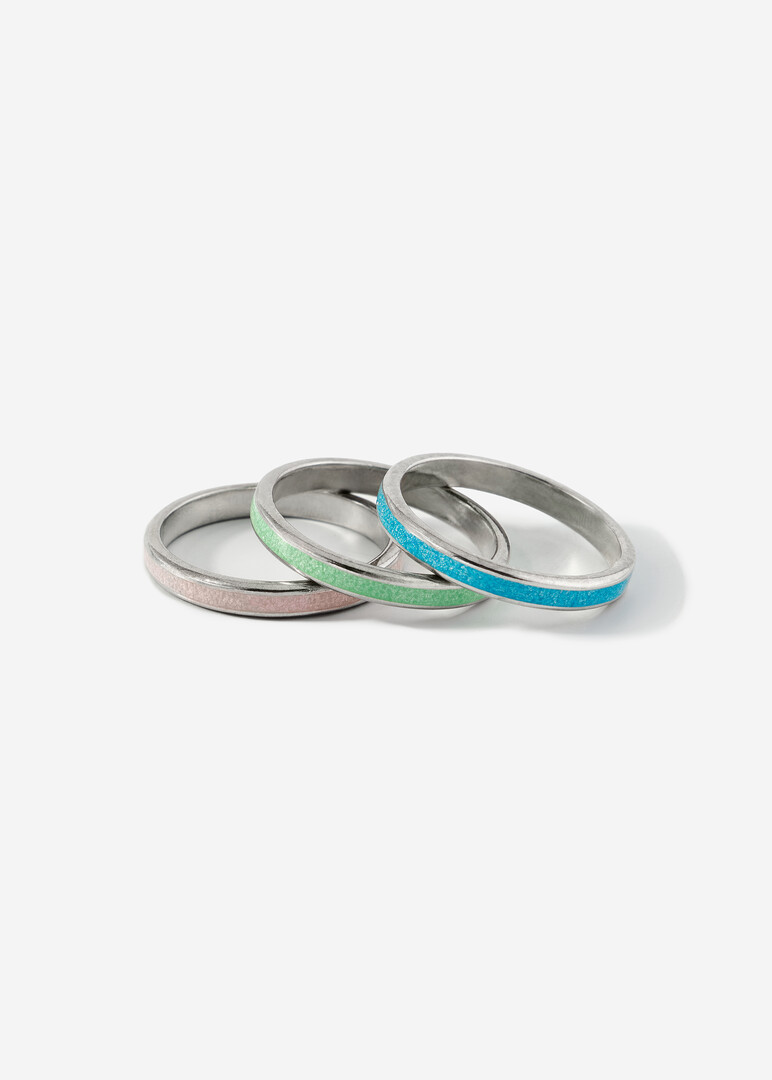 Set of silver rings with hot enamel inserts