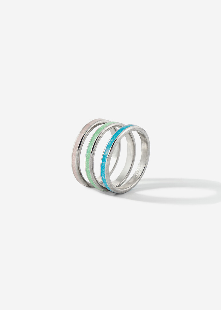 Set of silver rings with hot enamel inserts