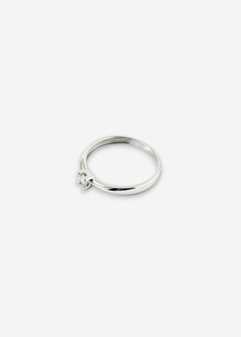 Gold and Diamond ring