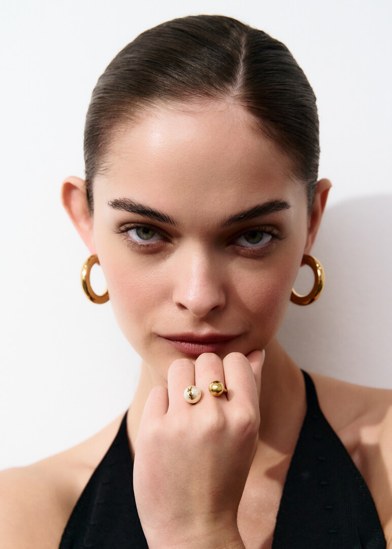 gold-tone open ring with a pearl bead Saint Laurent