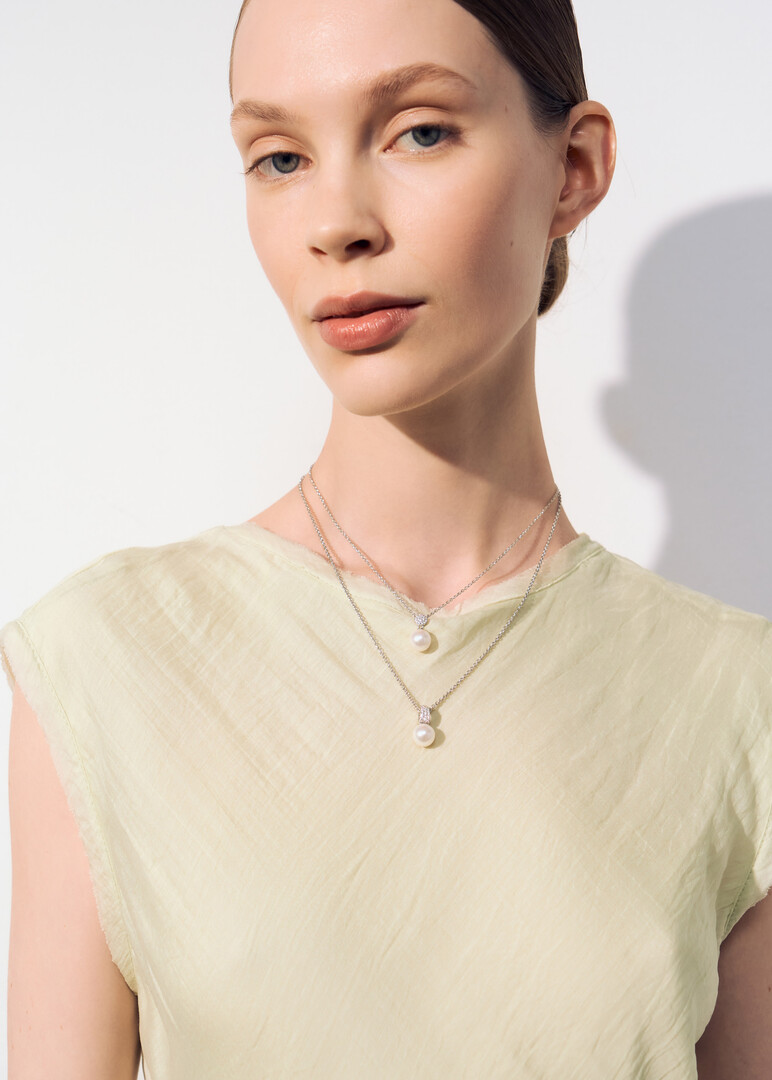 Necklace made of silver with cubic zirconia