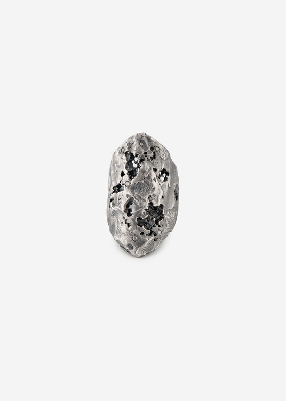 Широкие кольца Kintsugi Jewelry Кольцо из черненого серебра с бриллиантами Surrender