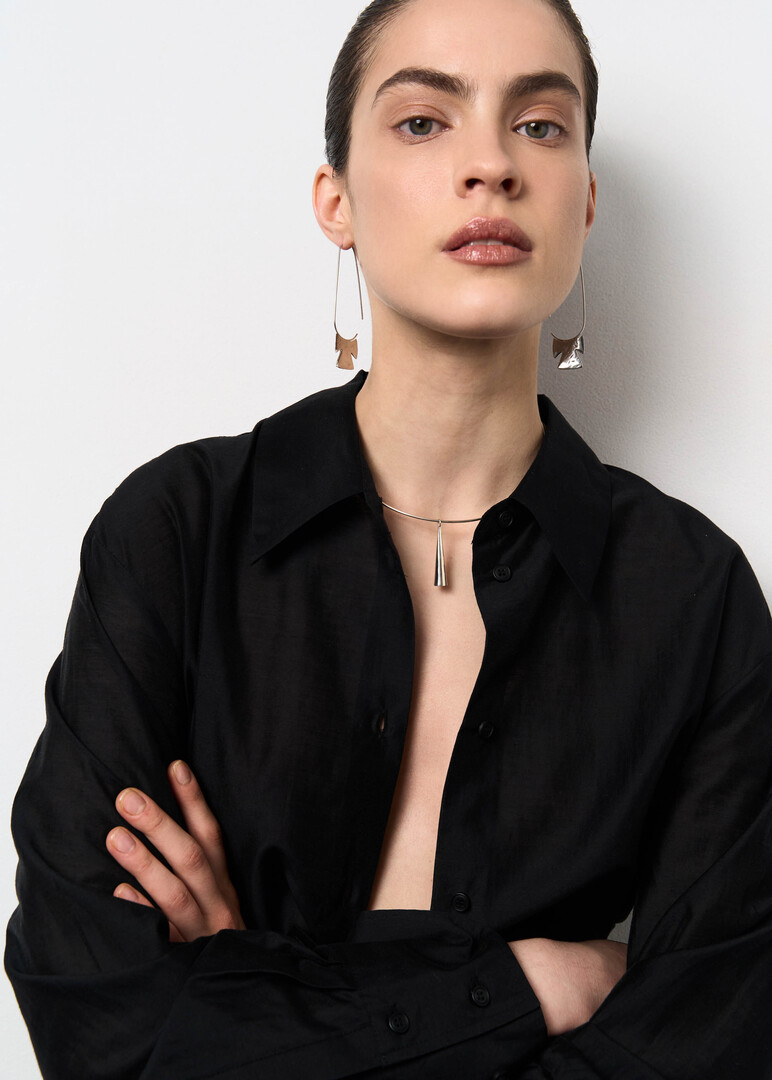 The MACHI choker in silver