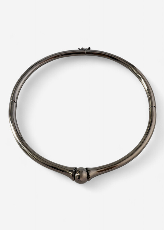 Жесткие чокеры Caviar Jewellery Черное колье Bubble World