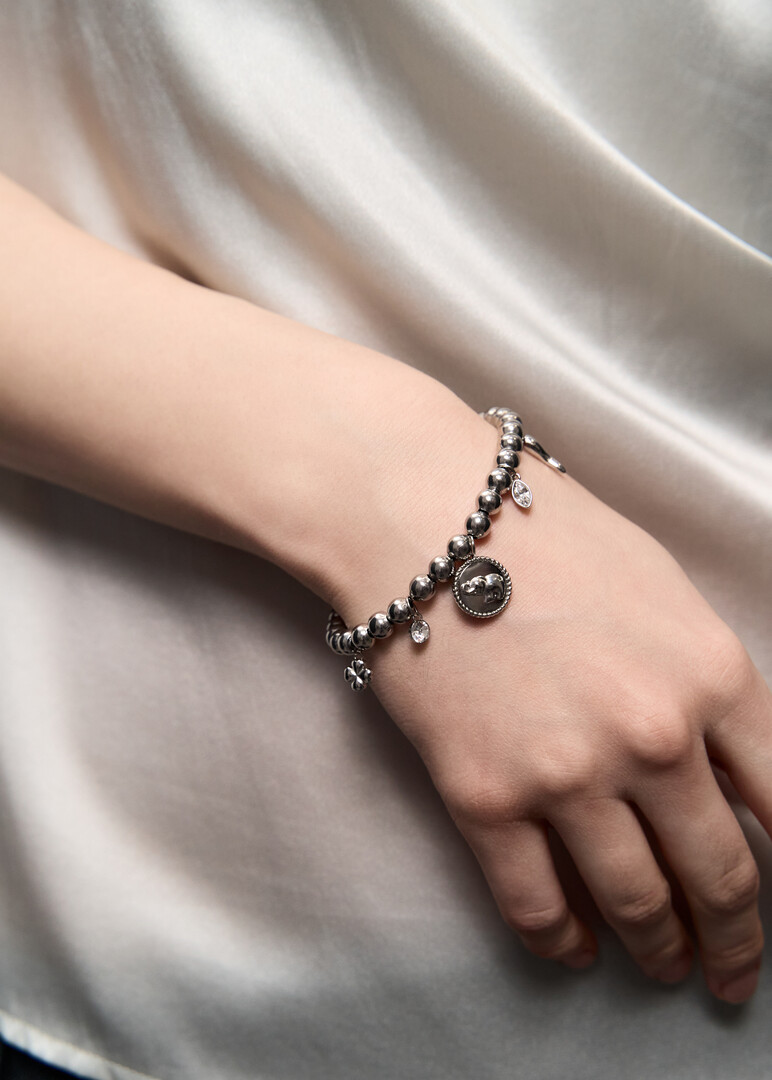 Silver bracelet with CHAKRA crystal