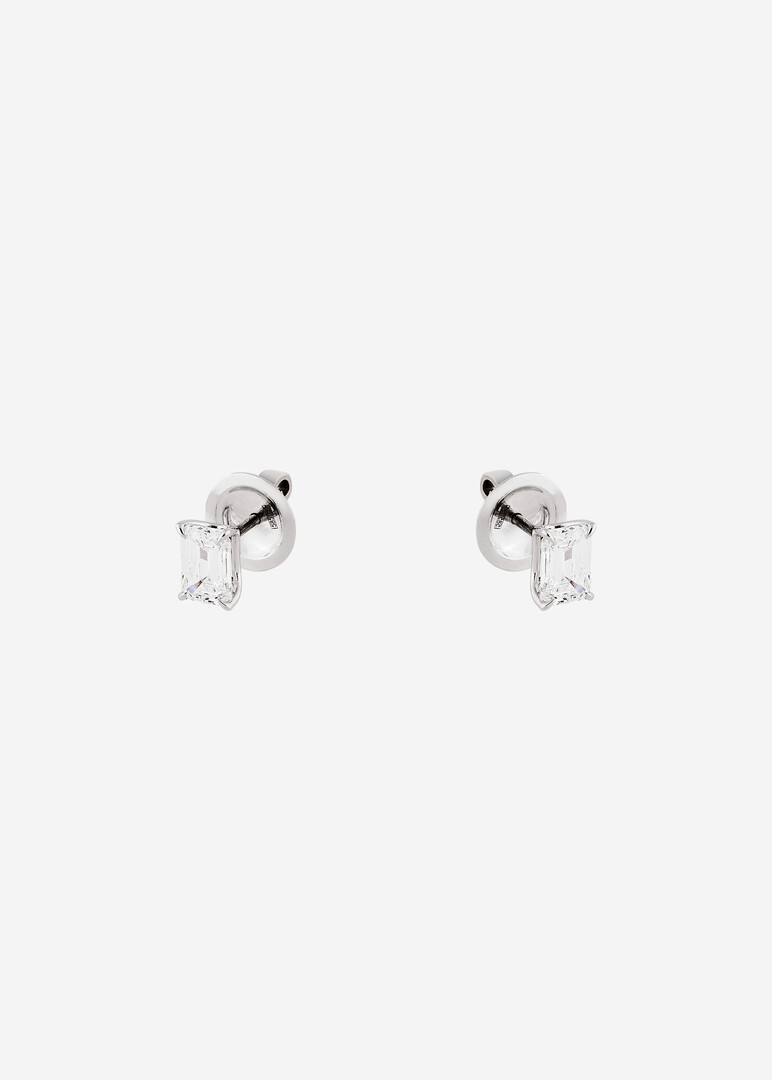 white gold lab-grown diamond studs
