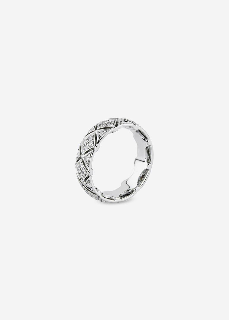 white gold diamond ring