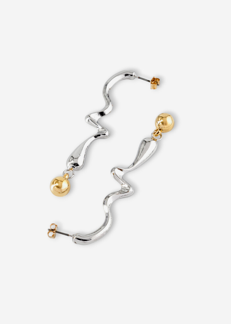 Earrings with ball pendants