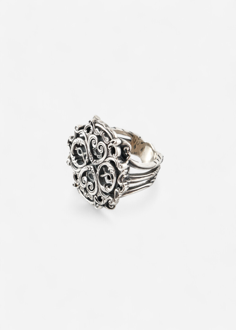 Dark Light m Silver Ring
